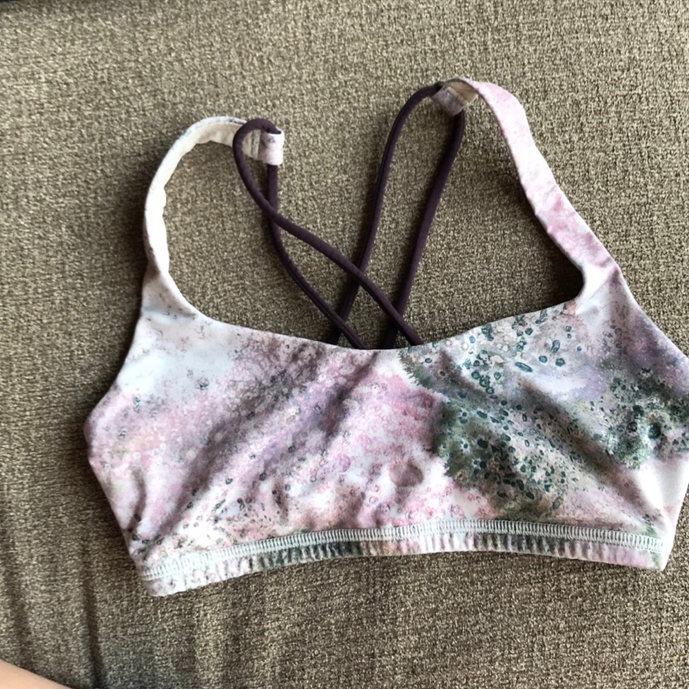 Sports bra